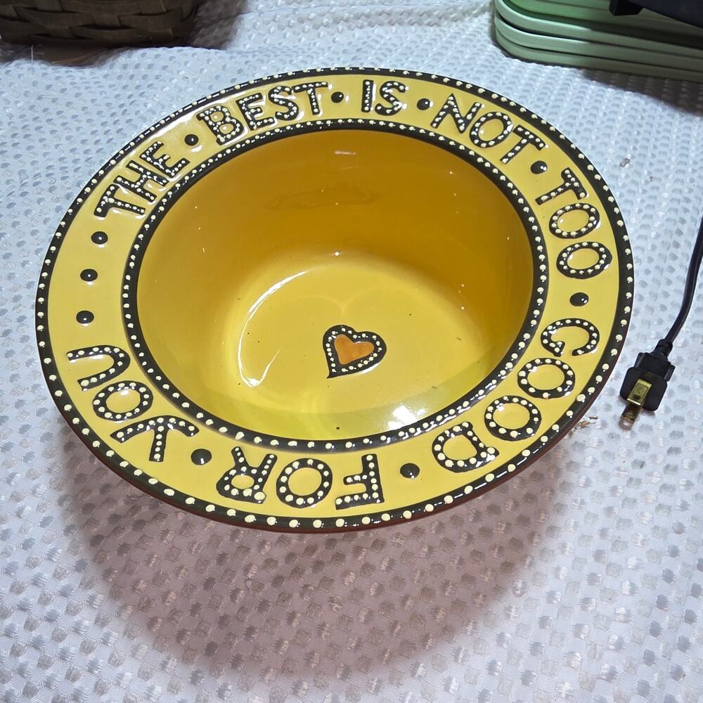 WILLIAMSBURG ARTLAND LARGE SERVING BOWL